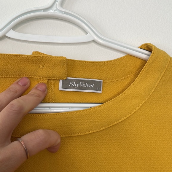 Shy Velvet Lace Sleeve Mustard Yellow Top - Picture 5 of 10